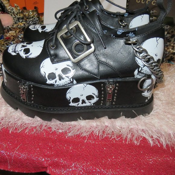 Dolls Kill Shoes - Lamoda Embellished Vegan Leather Goth Platform loafer size 8 Dollskill